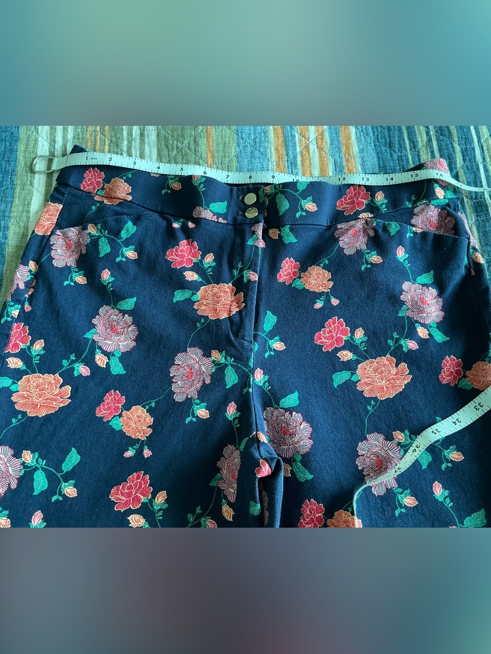 Chico's Navy Floral Capris